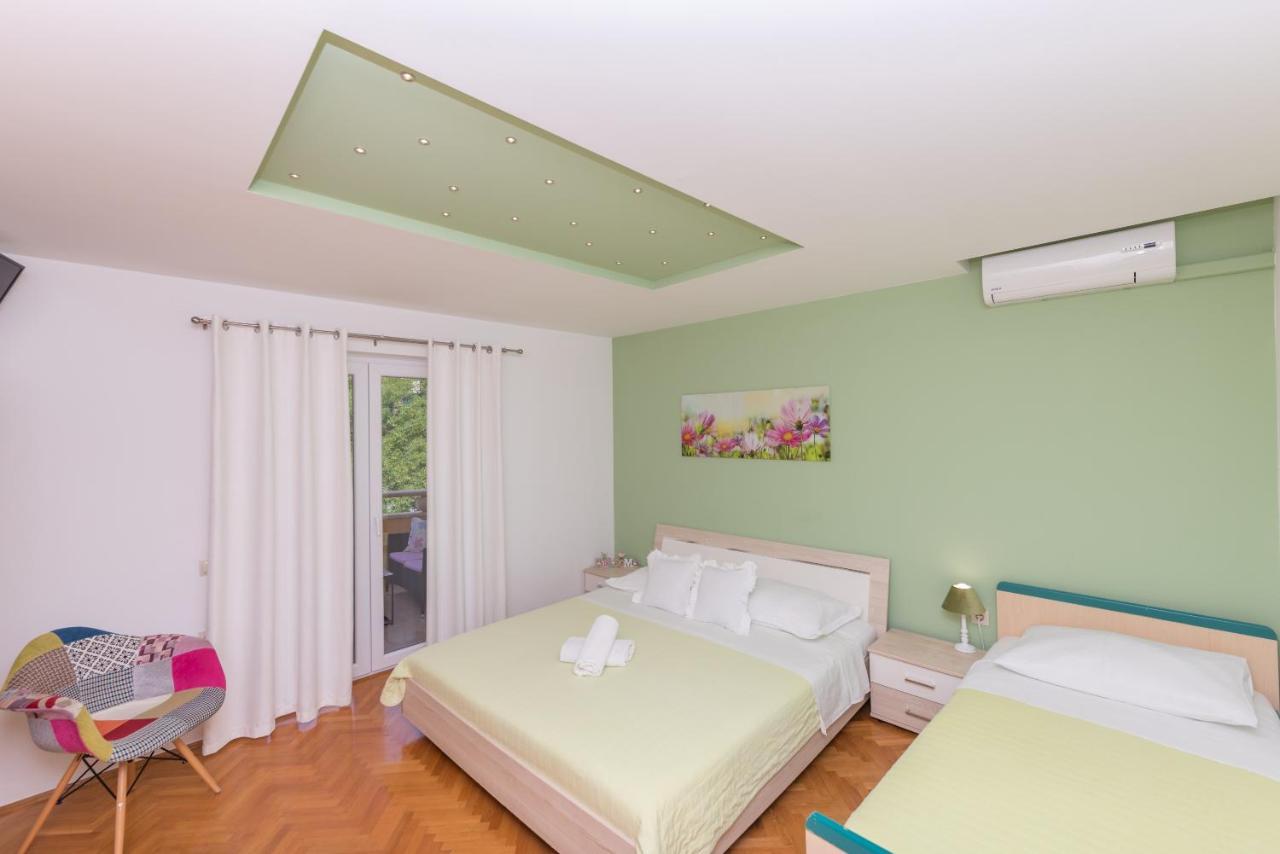 Apartments Villa Vujcic Makarska Eksteriør billede