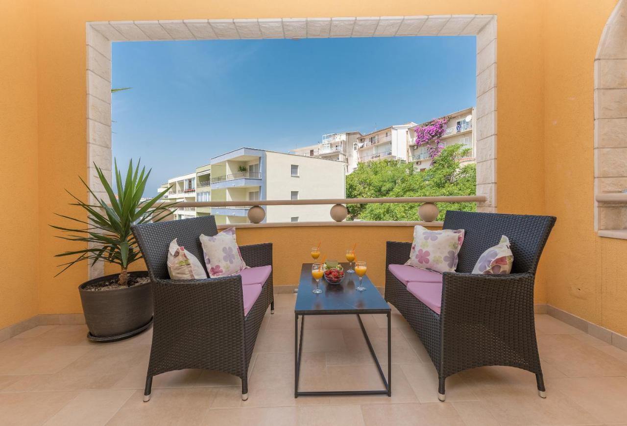 Apartments Villa Vujcic Makarska Eksteriør billede